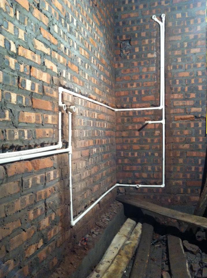 thi công đường ống nước